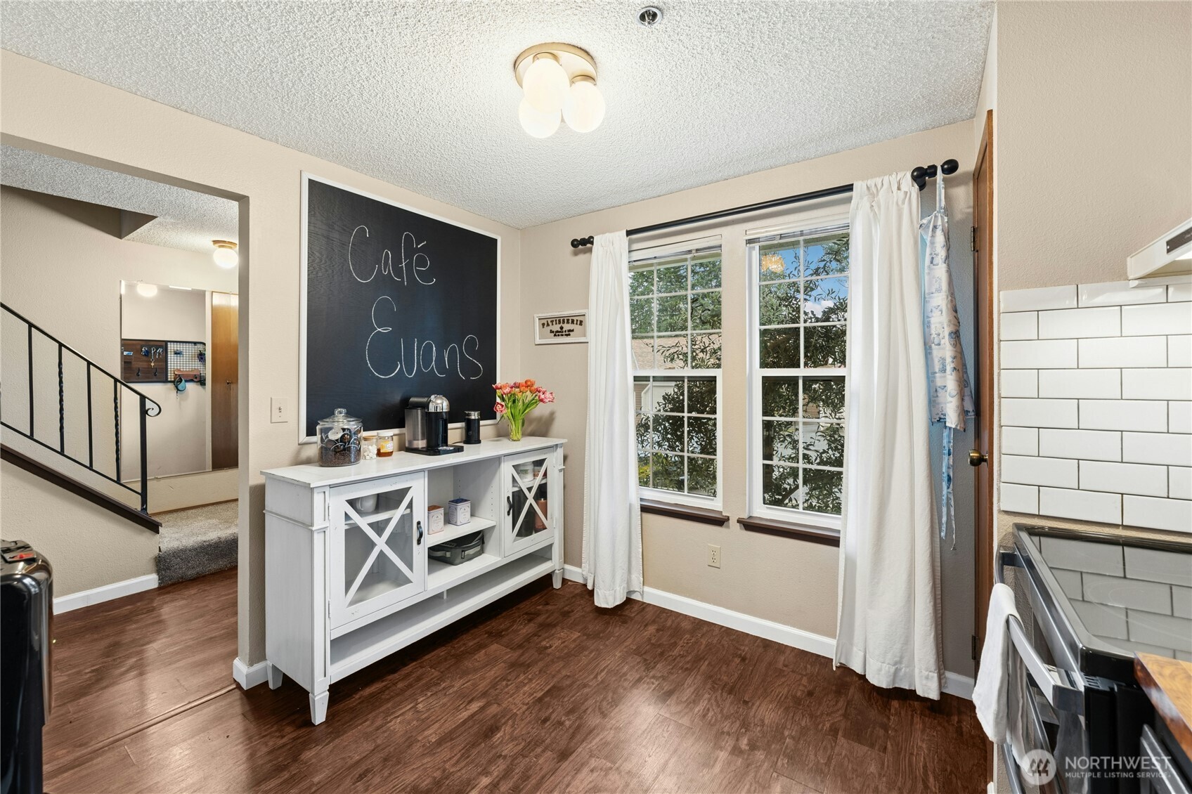27030 47th Avenue S Kent WA 98032