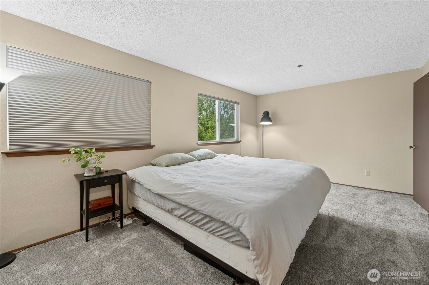 27030 47th Avenue S Kent WA 98032