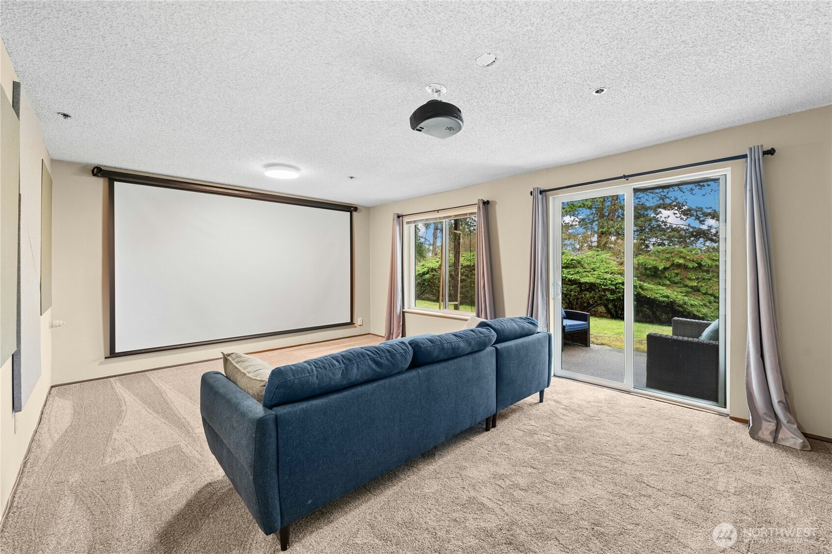 27030 47th Avenue S Kent WA 98032