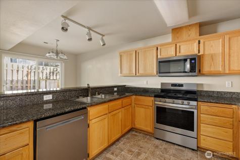 210 SE Melrose Drive Oak Harbor WA 98277