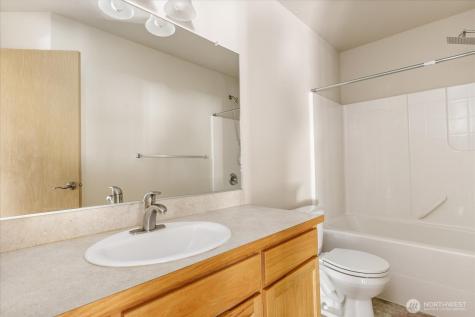 210 SE Melrose Drive Oak Harbor WA 98277