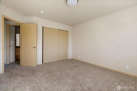 210 SE Melrose Drive Oak Harbor WA 98277