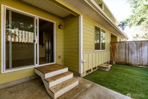 210 SE Melrose Drive Oak Harbor WA 98277