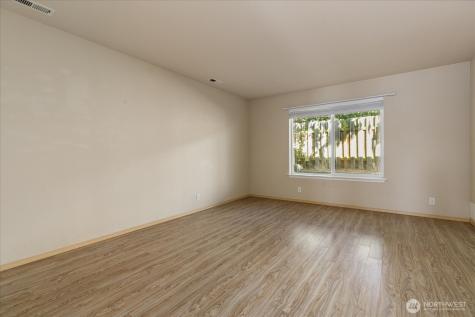 210 SE Melrose Drive Oak Harbor WA 98277