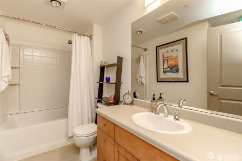 1840 25th Avenue NE Issaquah WA 98029
