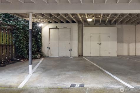 654 W Olympic Place Seattle WA 98119