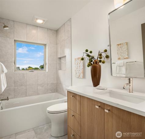 6913 30th Avenue NW Seattle WA 98117