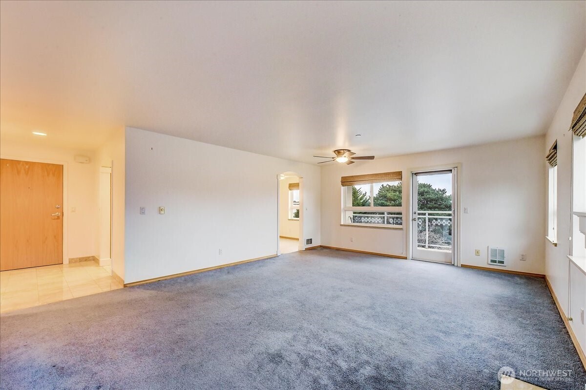 1527 California Avenue SW Seattle WA 98116