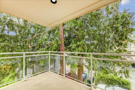 1527 California Avenue SW Seattle WA 98116