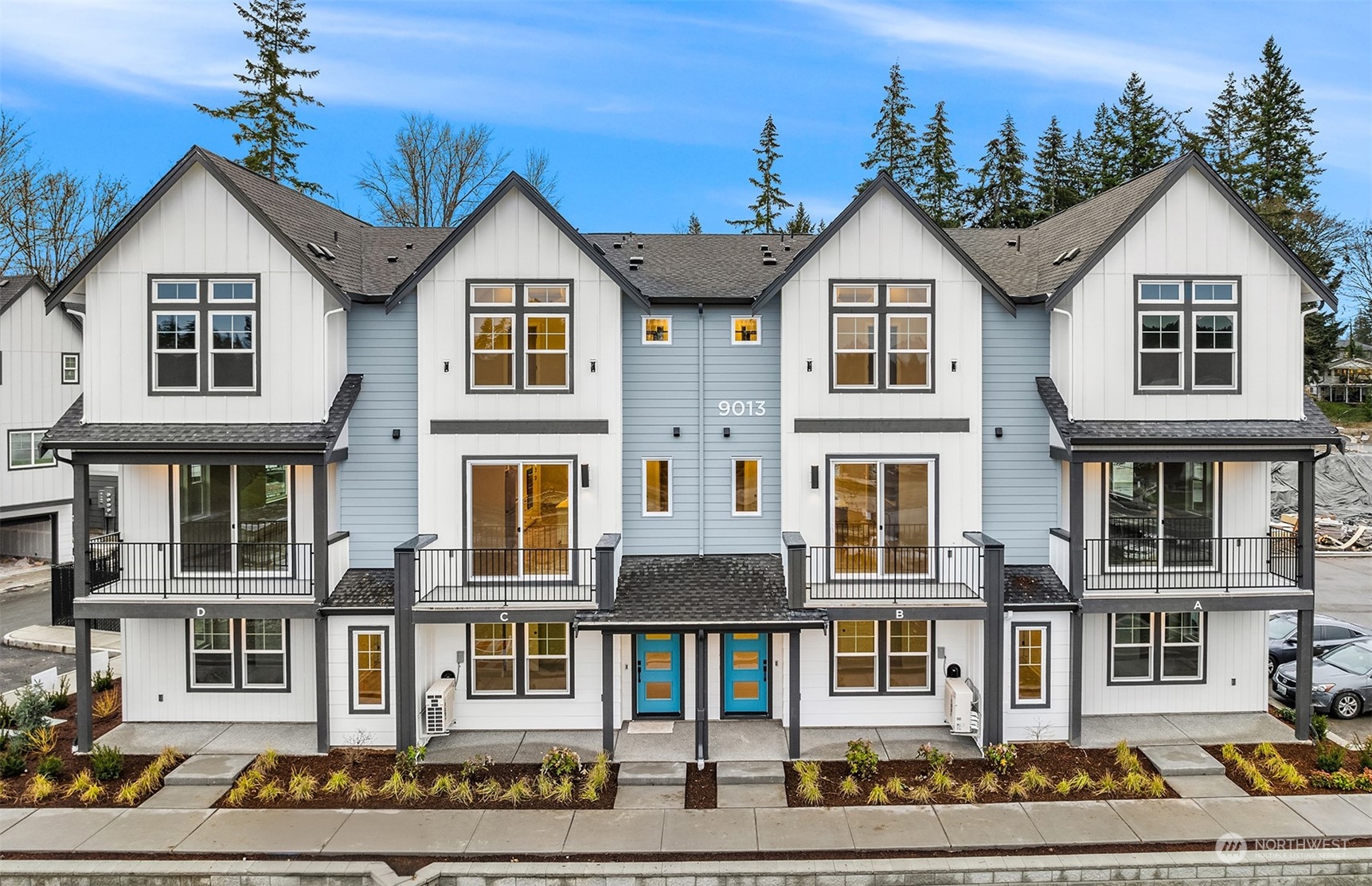 9013 NE 203rd Lane Bothell WA 98011