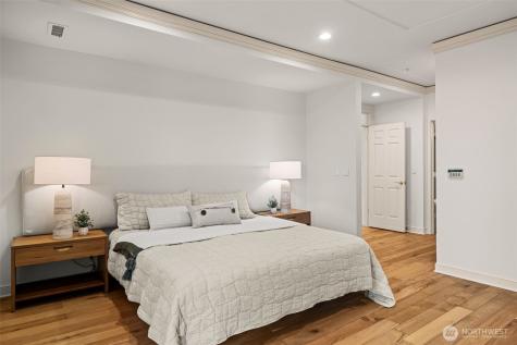 225 2nd Street S Kirkland WA 98033