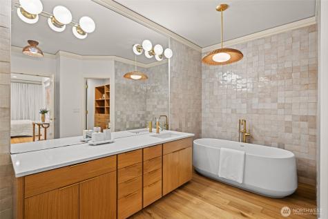 225 2nd Street S Kirkland WA 98033