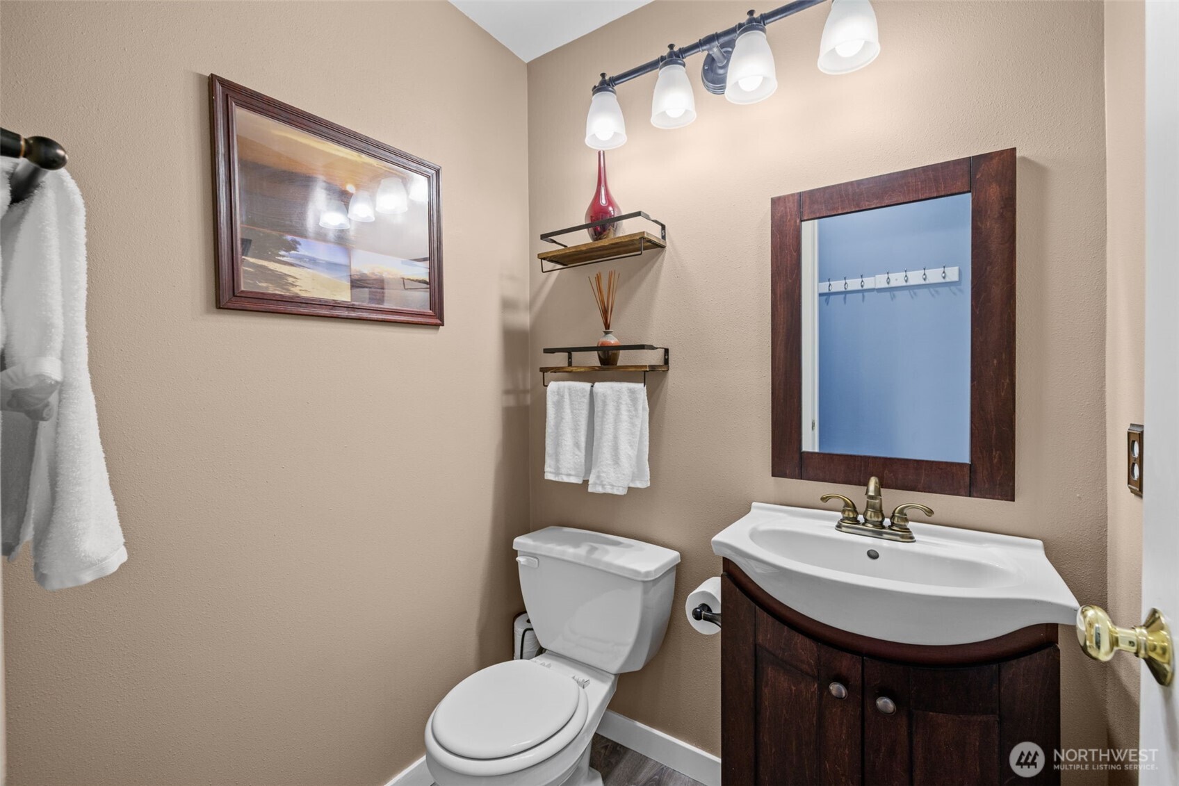 5021 S 232nd Street Kent WA 98032