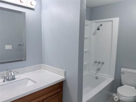 17527 149th Avenue SE Renton WA 98058