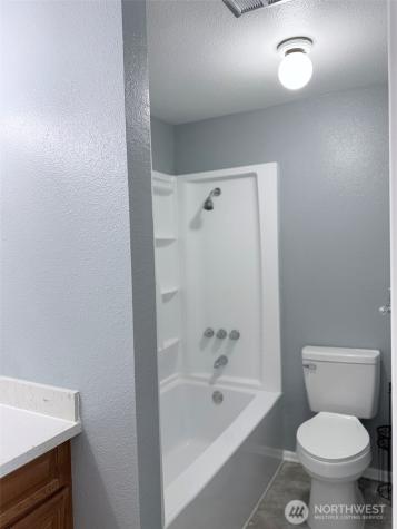 17527 149th Avenue SE Renton WA 98058