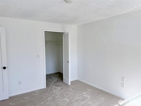 17527 149th Avenue SE Renton WA 98058