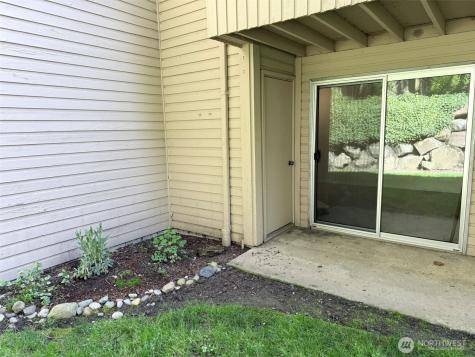 17527 149th Avenue SE Renton WA 98058