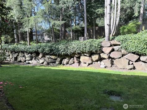 17527 149th Avenue SE Renton WA 98058