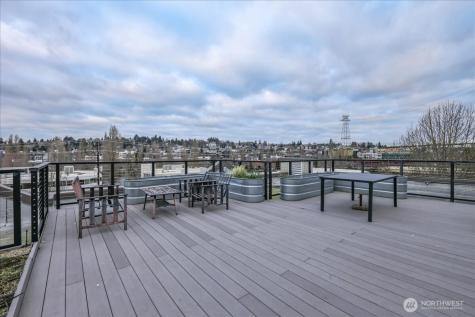 18 Dravus Street Seattle WA 98109