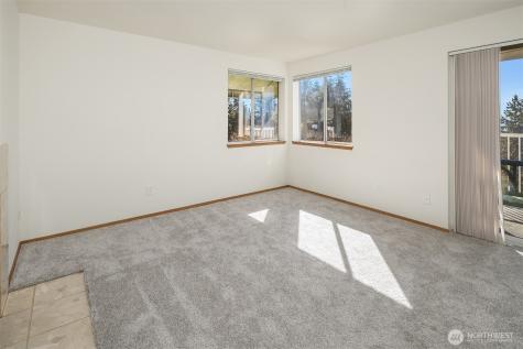 28602 16th Avenue S Federal Way WA 98003