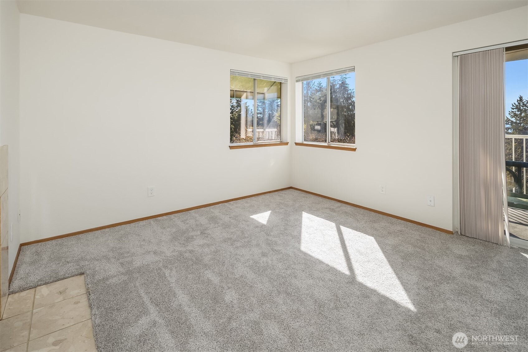 28602 16th Avenue S Federal Way WA 98003