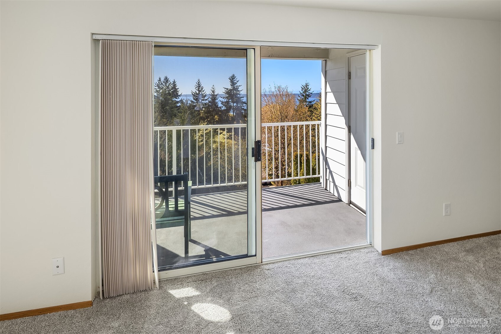 28602 16th Avenue S Federal Way WA 98003
