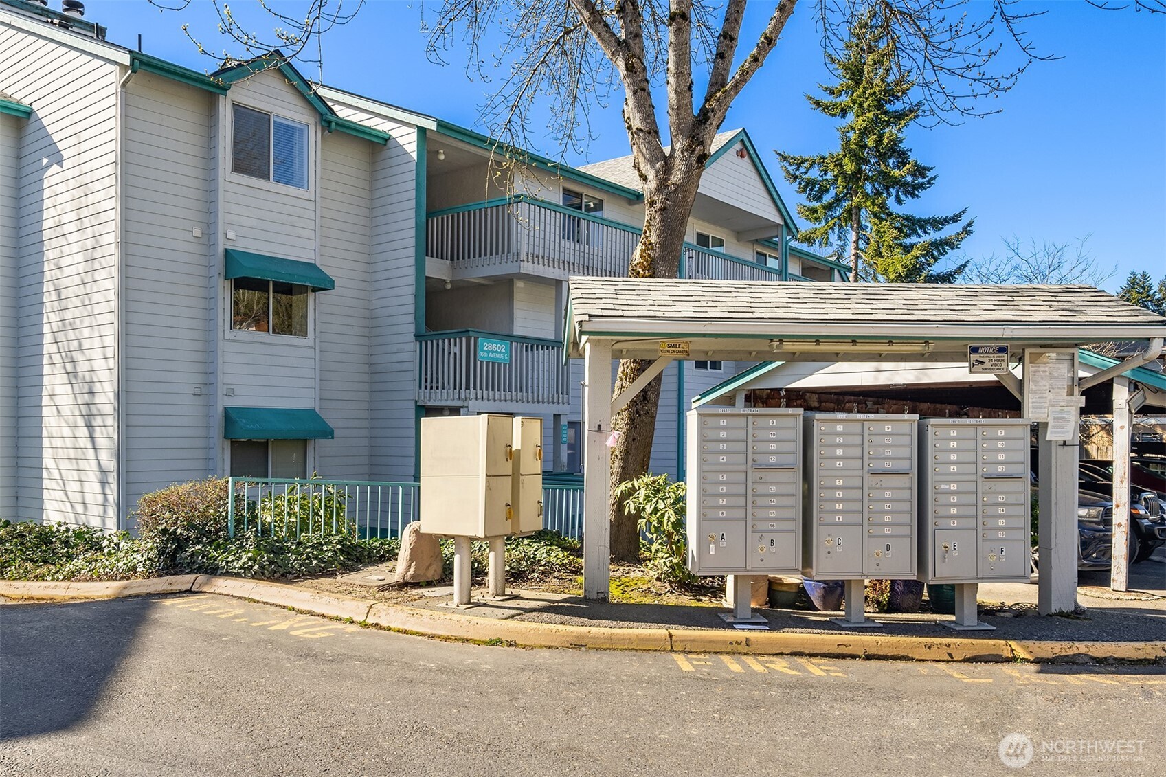 28602 16th Avenue S Federal Way WA 98003