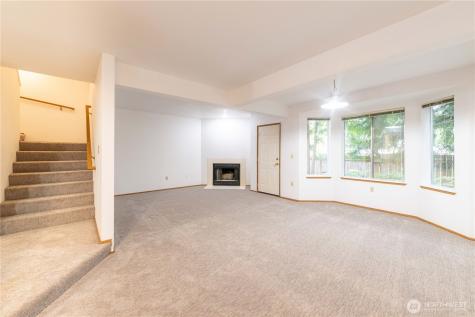 15307 15th Avenue NE Shoreline WA 98155
