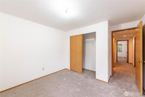 15307 15th Avenue NE Shoreline WA 98155