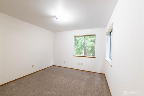 15307 15th Avenue NE Shoreline WA 98155