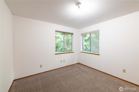 15307 15th Avenue NE Shoreline WA 98155