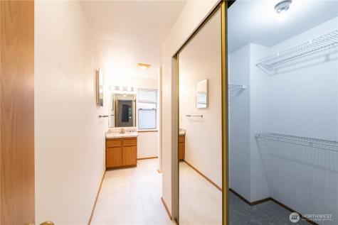 15307 15th Avenue NE Shoreline WA 98155