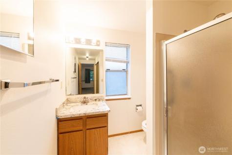 15307 15th Avenue NE Shoreline WA 98155