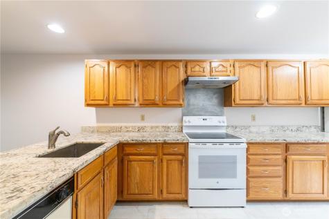 15307 15th Avenue NE Shoreline WA 98155