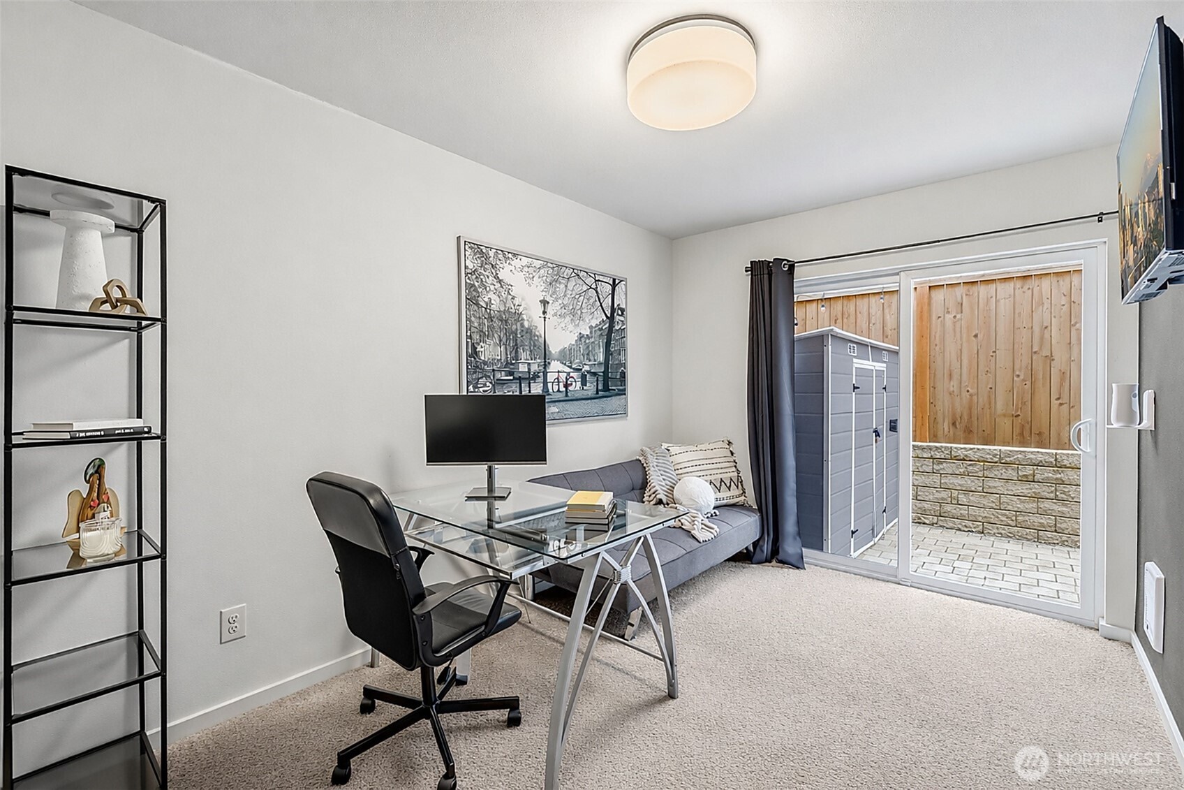 13706 Manor Way Lynnwood WA 98087