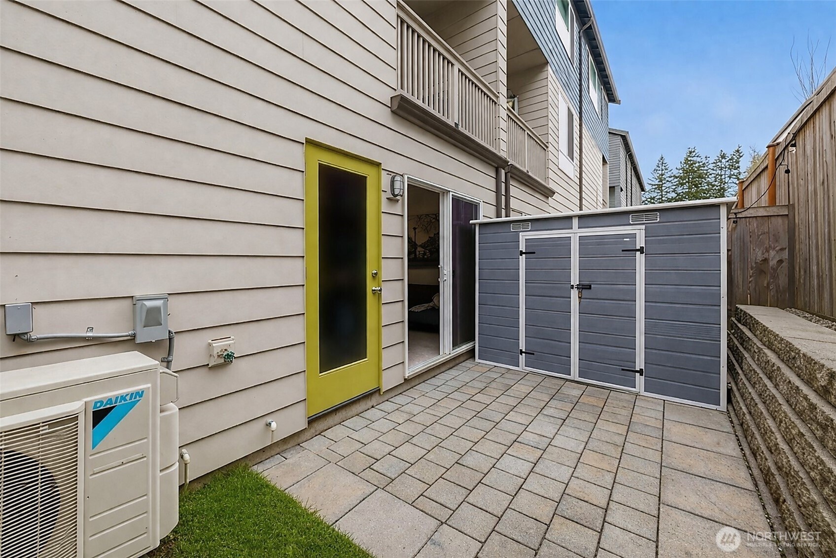 13706 Manor Way Lynnwood WA 98087