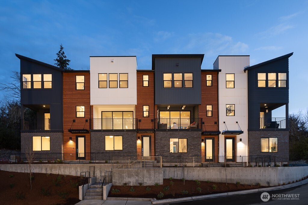 10823 120th Lane NE Kirkland WA 98033