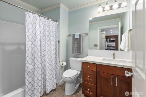 1417 Queen Anne Avenue N Seattle WA 98109