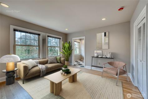 5810 Cowen Place NE Seattle WA 98105