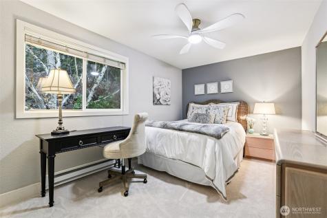 11060 NE 33rd Place Bellevue WA 98004