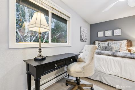 11060 NE 33rd Place Bellevue WA 98004