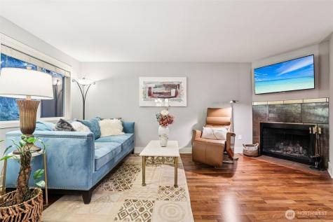 11060 NE 33rd Place Bellevue WA 98004