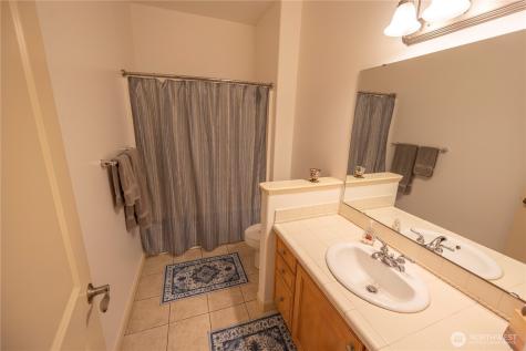 320 E 32nd Street Tacoma WA 98404