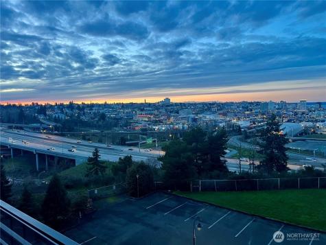 320 E 32nd Street Tacoma WA 98404