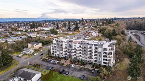 320 E 32nd Street Tacoma WA 98404
