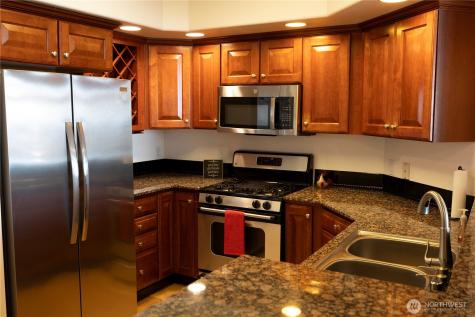 320 E 32nd Street Tacoma WA 98404