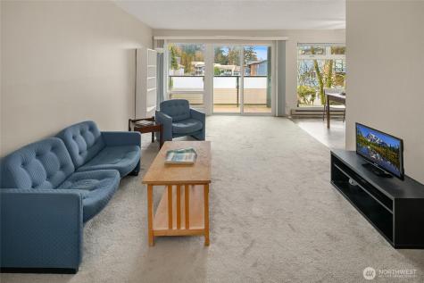 15156 65th Avenue S Tukwila WA 98188