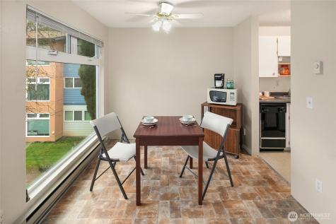 15156 65th Avenue S Tukwila WA 98188