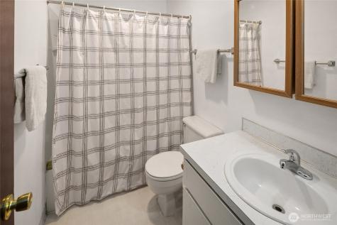 15156 65th Avenue S Tukwila WA 98188