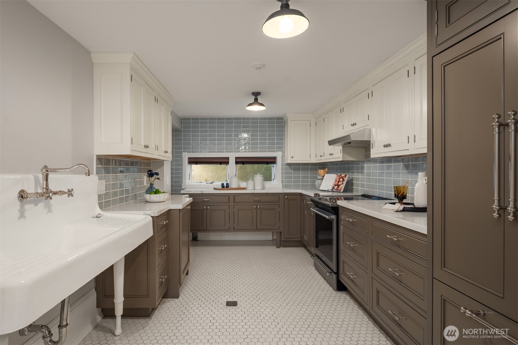 718 E Aloha Street Seattle WA 98102